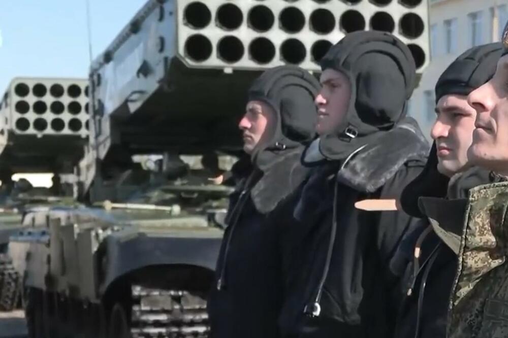 STIŽE UNAPREĐENI SOLNCEPEK: Ruski padobranci u Ukrajini dobijaju sisteme termobaričkog oružja!