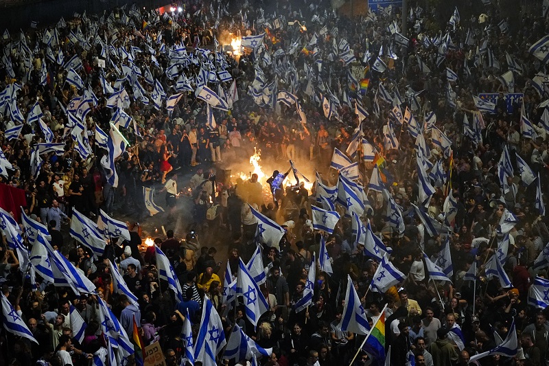 Građanski rat: Netanjahu protiv demonstranata