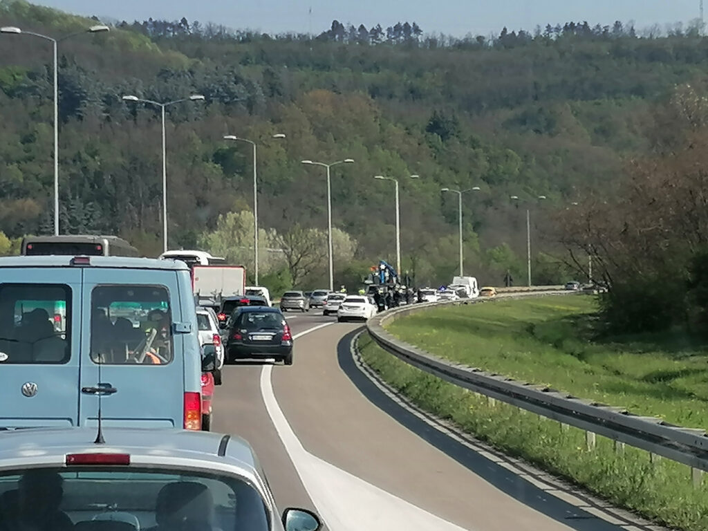 PONOVO RADI: Normalizovan saobraćaj na auto-putu E-75 kod Novog Sada
