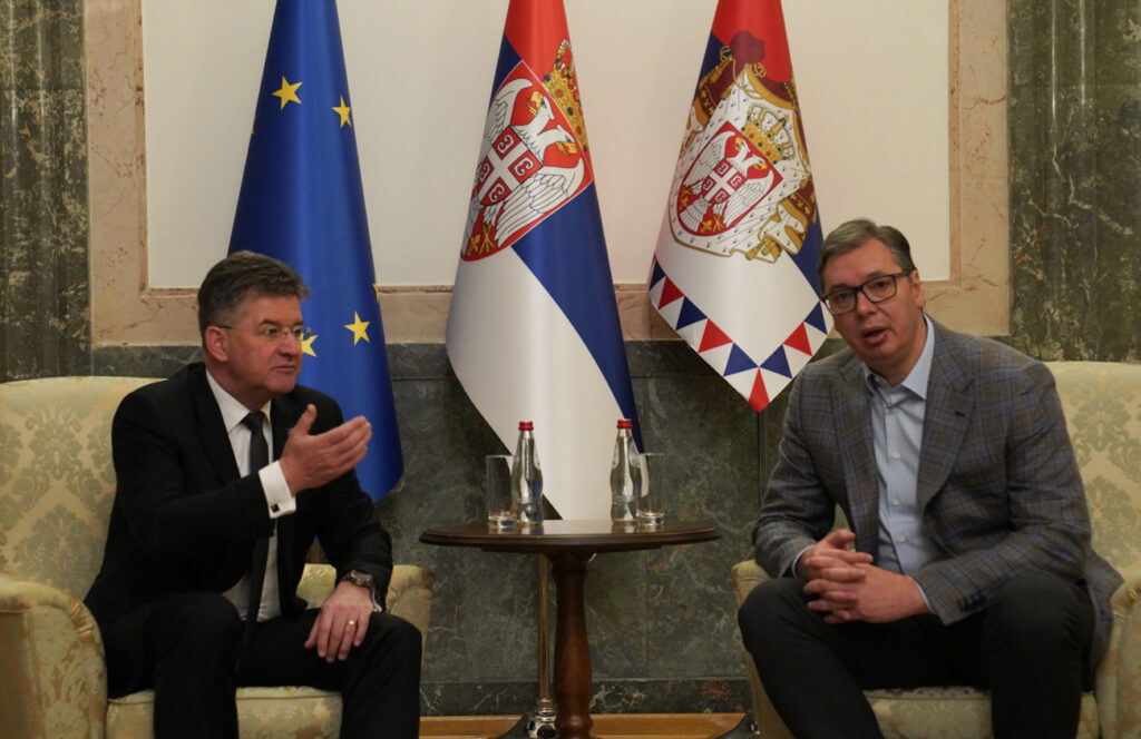 Vučić se sastao sa Miroslavom Lajčakom u Beogradu