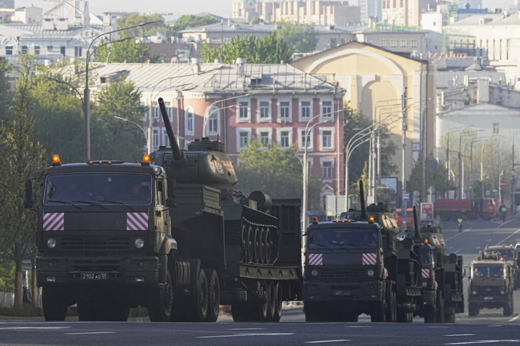 DA LI SE TO SPREMA VELIKI RAT? Moskva – Postoji rizik od direktnog sukoba NATO-a i Rusije
