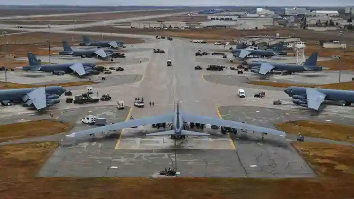 OVO JE PRAVA ISTINA: Evo šta STRATEŠKI BOMBARDERI B-52 IZVODE iznad Korejskog poluostrva