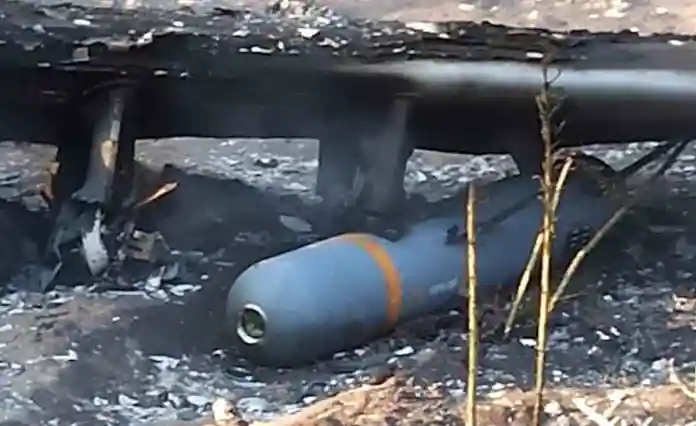 RUSKE SNAGE OBORILE RETKU METU: Dron Bayraktar ​​TB2 naoružan bombom MAM-L razoren u Hersonskoj oblasti