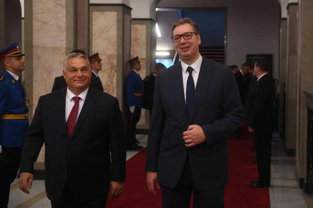 PREDSEDNIK SRBIJE U DVODNEVNOJ POSETI MAĐARSKOJ: Vučić će u Budimpešti prisustvovati svečanim ceremonijama i imati brojne sastanke