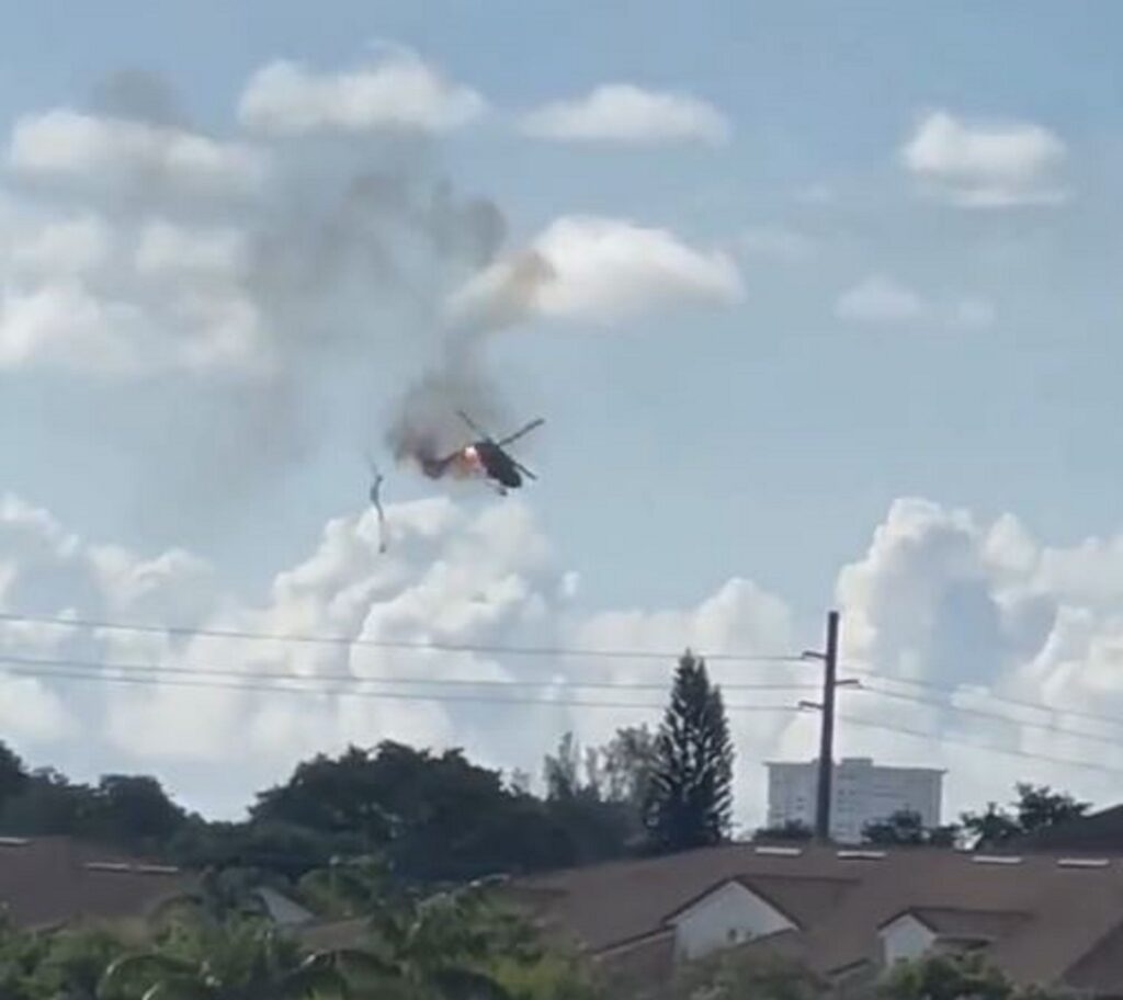DRAMA NA FLORIDI: Helikopter se srušio na stambenu zgradu! (VIDEO)