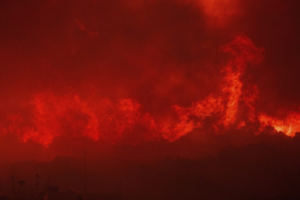 GORI JUG EVROPE: Požari besne od Grčke do Kanarskih ostrva, na snazi hitne mere