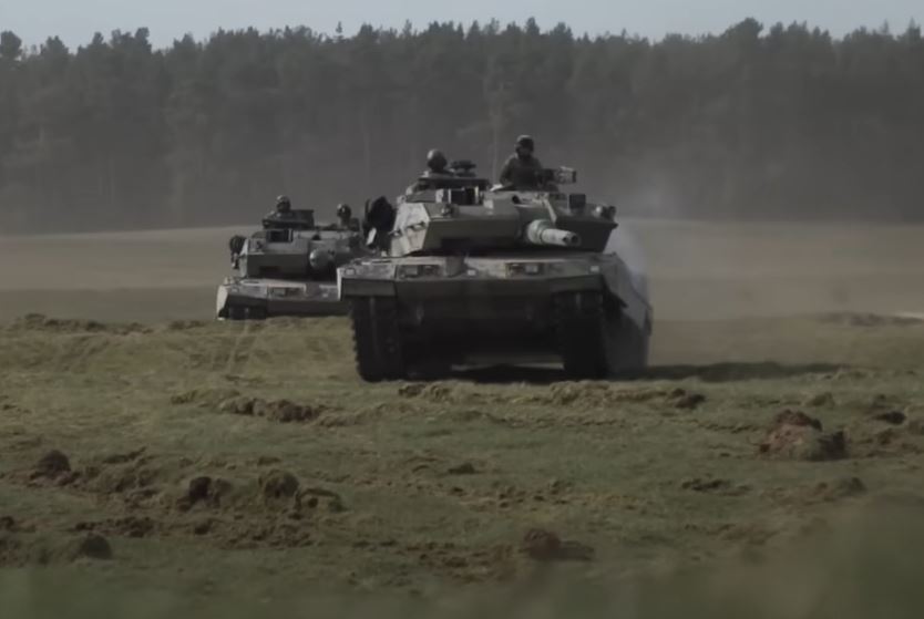 KOJI JE MOĆNIJI NA BOJNOM POLJU? Ruski T-90 protiv američkog „abramsa“