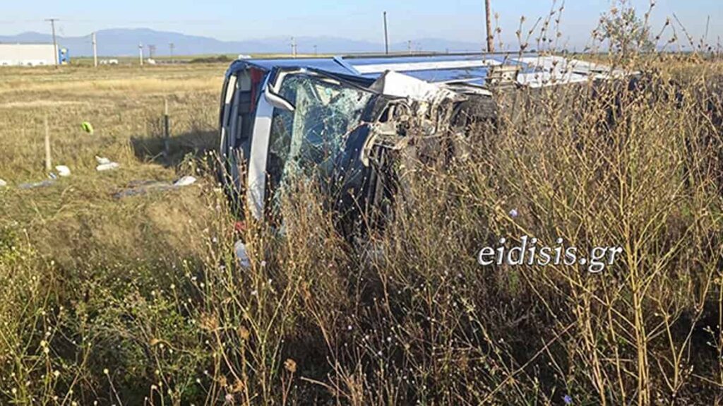 JEZIV SUDAR SRPSKOG AUTOBUSA U GRČKOJ! Najmanje troje mrtvih: Ljudi izvlačili povređene iz autobusa