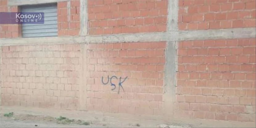 U selu Donja Budriga ispisani grafiti „UČK“