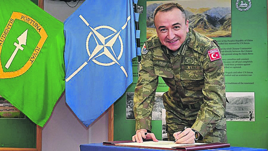 SASTANCI U PRIŠTINI: Posle komandanta Kfora na Kosmet stiže i turski ministar odbrane