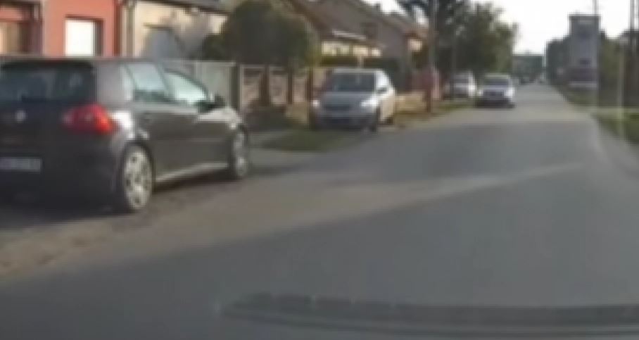 „JEZA MI JE PROŠLA KROZ TELO“ Šok snimak sa ulice u Novom Sadu, vozač izbezumljen (VIDEO)