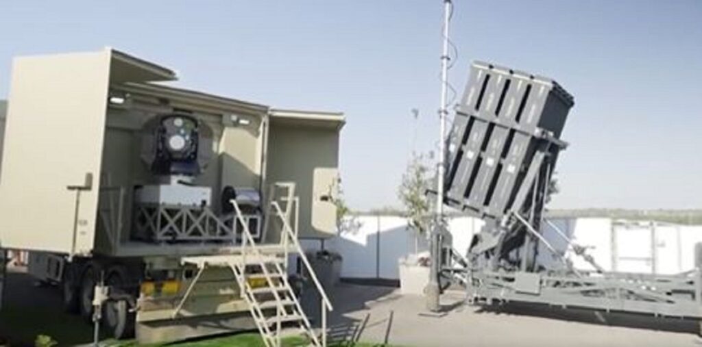 IZRAEL IMA NOVO SUPERMOĆNO ORUŽJE: Gvozdeni zrak obara rakete i dronove bez ispaljenog metka (VIDEO)