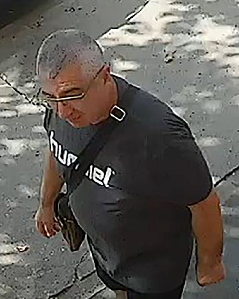 NOVI SAD NA NOGAMA: Odmah pozovite policiju ukoliko vidite ovog muškarca apeluje PUNS