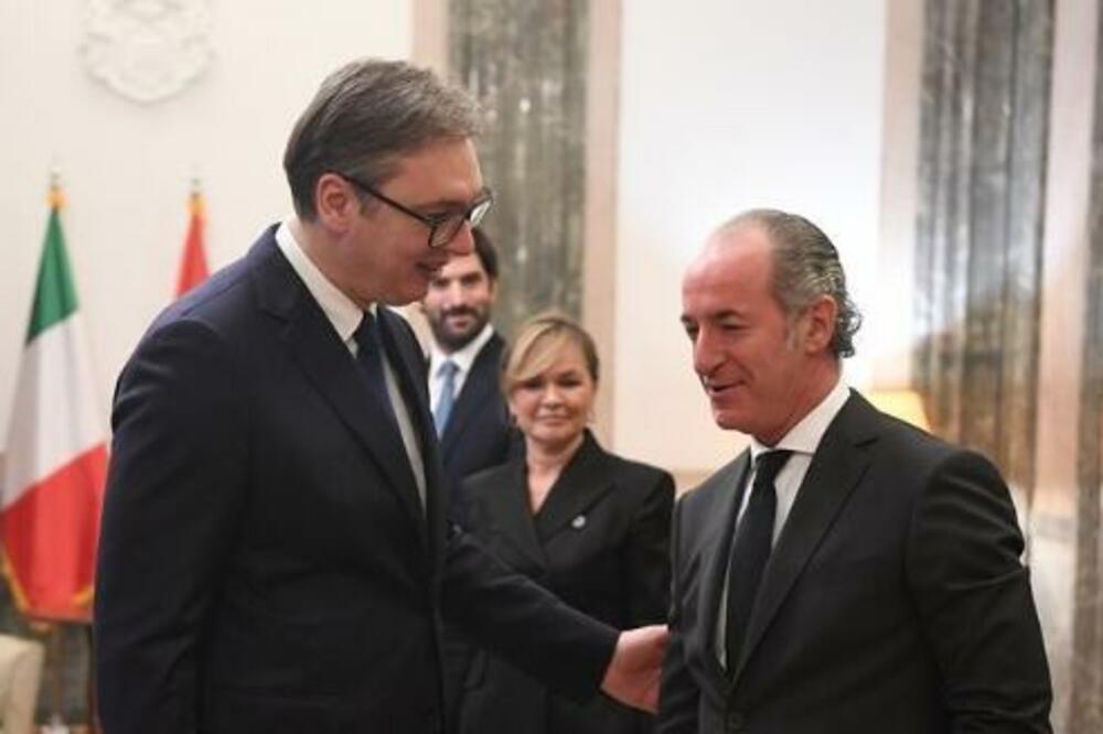 PREDSEDNIK SE SASTAO SA LUKOM ZAJOM UOČI SAJMA VINA: Vučić poželeo dobrodošlicu predsedniku italijanske regije Veneto (FOTO)