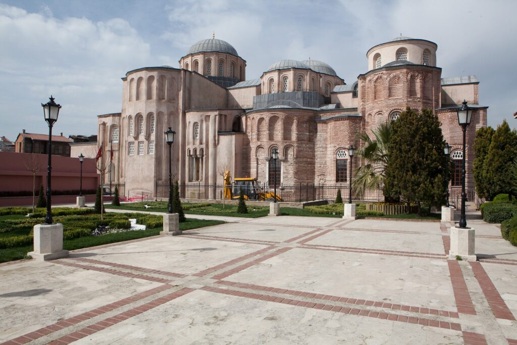 TAMNICA STEFANA DEČANSKOG: Sve tajne Istanbulske Zejrek džamije