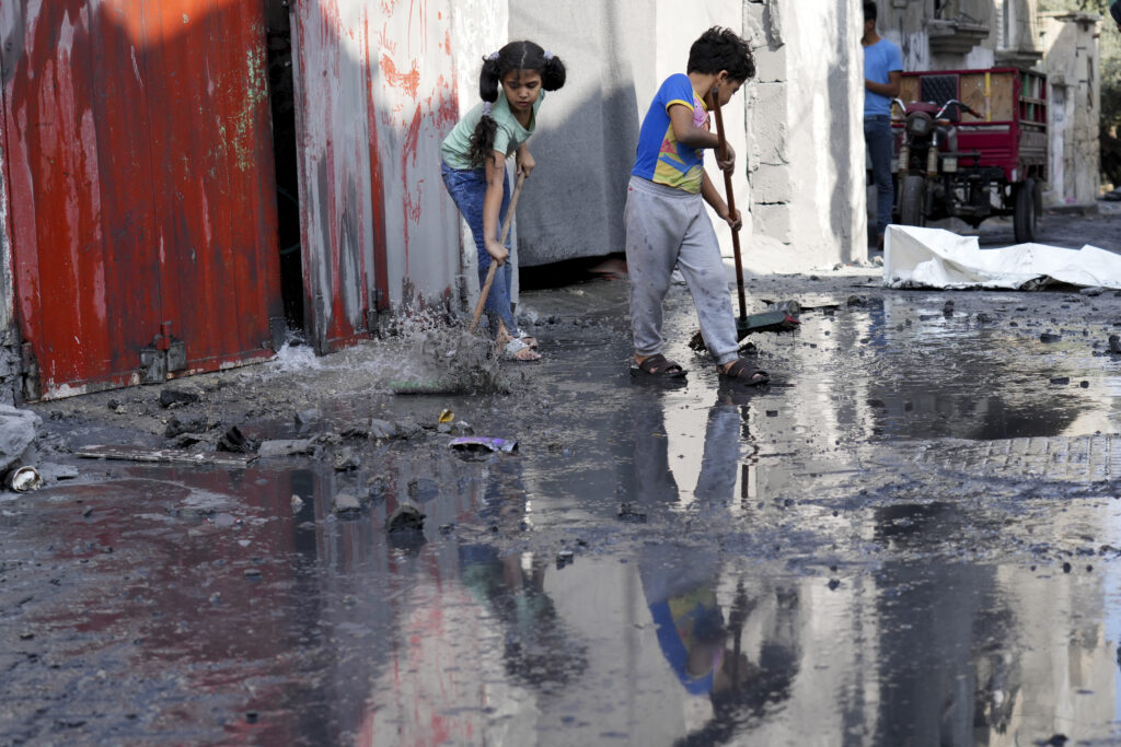 MONSTRUOZNI ZLOČINI BEZ PRESEDANA: Poražavajući podaci zbog kojih je Gaza na kolenima, na svakih 10 minuta  strada jedno dete