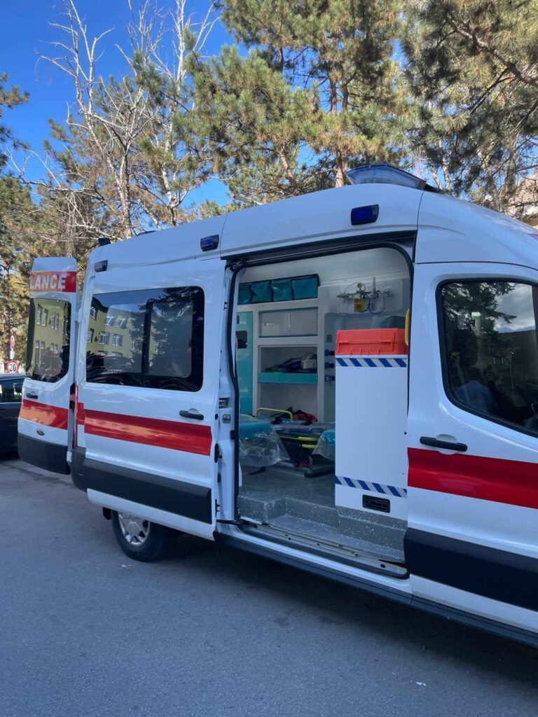 LEPE VESTI ZA ŠABAC, VELIKA ULAGANJA U ZDRAVSTVO: Bolnica u Šapcu dobila sanitet, uskoro stiže i magnetna rezonanca