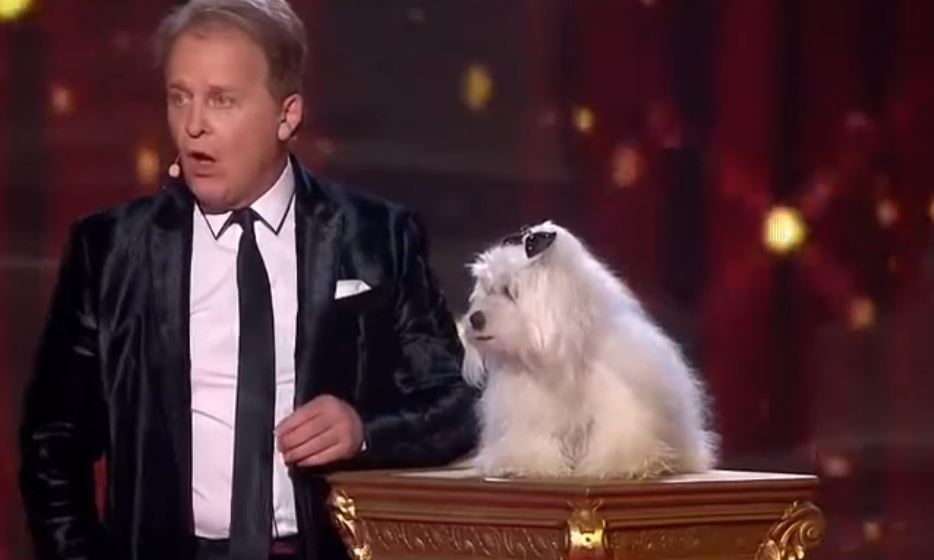 NEVEROVATNO! Pas koji govori talentom osvojio publiku (VIDEO)