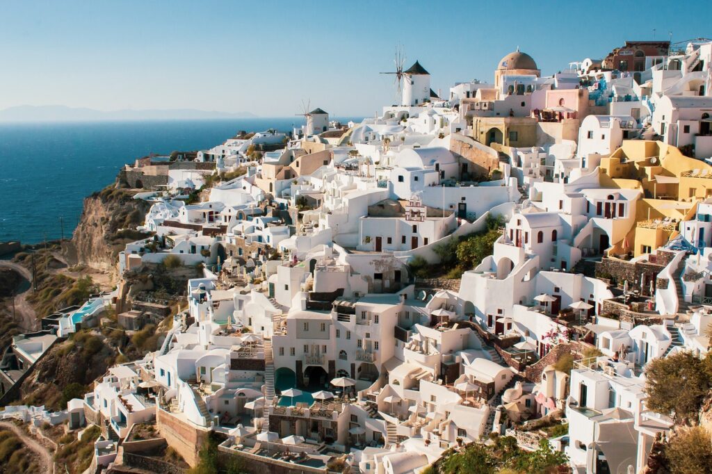 UMESTO 4 EVRA ZA DAN BIĆE 10: Vlada Grčke namerava da poveća turističke takse