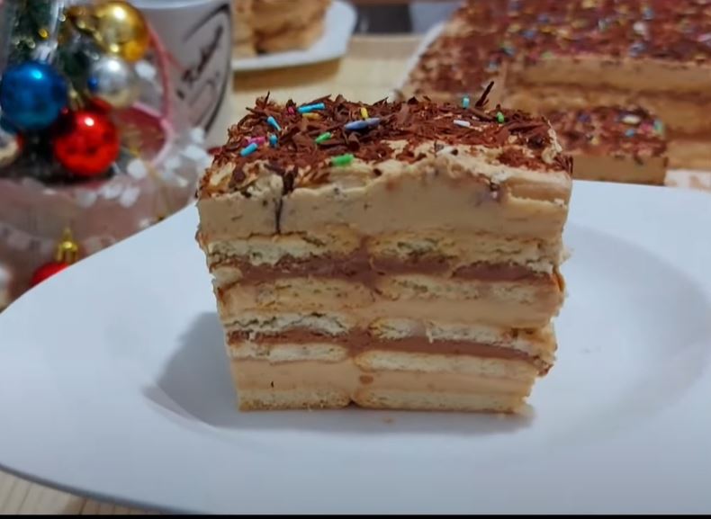 DOMAĆA KEKS TORTA KOJOJ NEMA RAVNE! Fantastičan spoj karamele, čokolade i keksa VIDEO