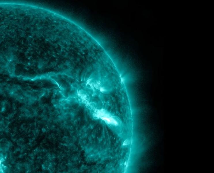NEVEROVATAN PRIZOR IZ SVEMIRA! NASA objavila snimke najjače solarne baklje u poslednjih 6 godina!