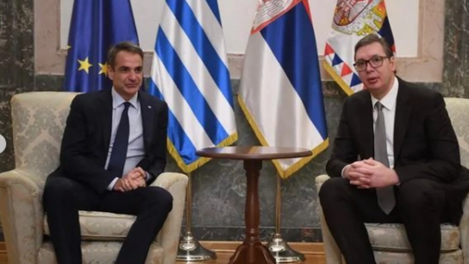 „POSTOJE SVI USLOVI DA SARADNJA DVEJU ZEMALJA NASTAVI DA JAČA“: Vučić zahvalio Micotakisu što Grčka poštuje teritorijalni integritet i suverenitet Srbije