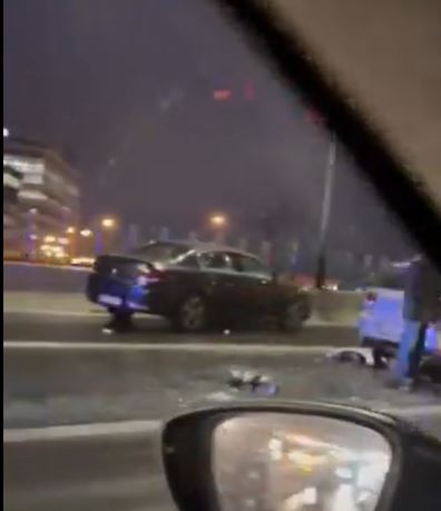 HAOS NA GAZELI! Smrskani automobili, prvi snimci teške saobraćajne nesreće u Beogradu (VIDEO)