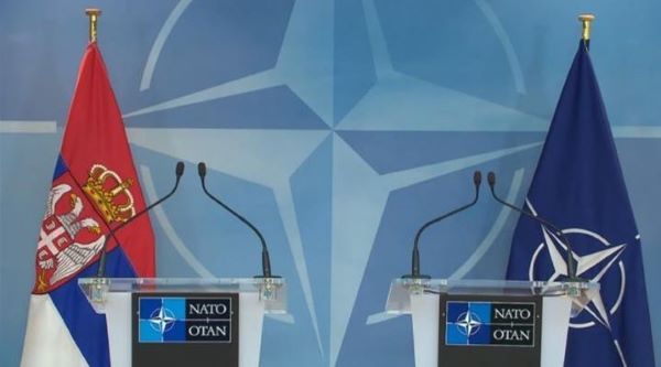 NATO MANIPULIŠE MEDIJIMA, ISTINA O UKRAJINI: Zašto Švedska ulazi u NATO?!