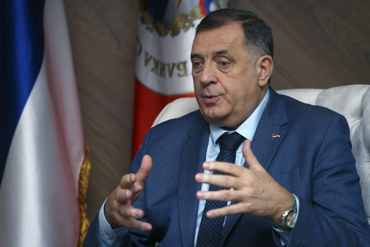 SUD FEDERACIJE: Danas pretres u slučaju protiv Dodika zbog nepoštovanja Šmitovih odluka