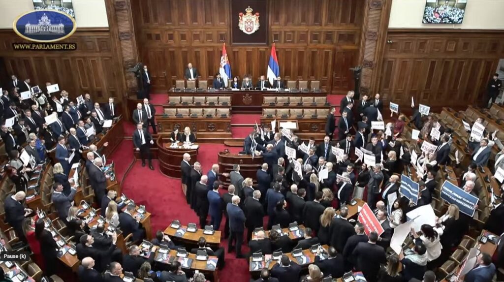 PARLAMENT BIRA PREDSEDNIKA: Sutra nastavak kostitustivne sednice Skupštine, izbor Brnabić na dnevnom redu