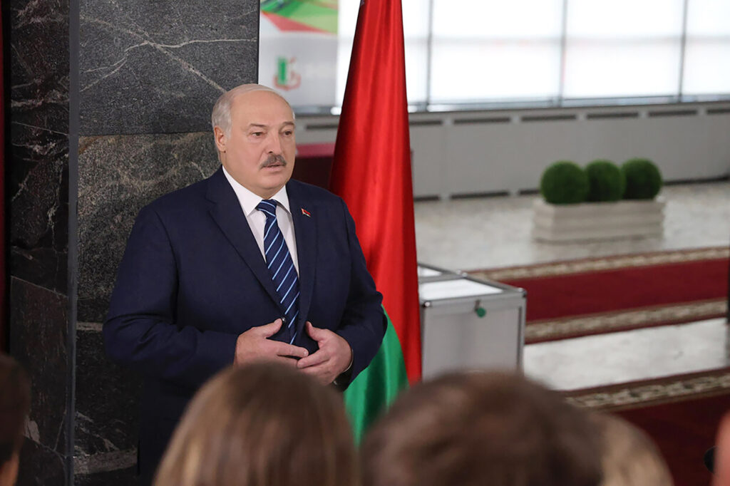 „NAJVEĆE NUKLEARNE SILE SE BORE NA TERITORIJI UKRAJINE“ Lukašenko: Rat u Ukrajini neće vratiti prethodni svetski poredak