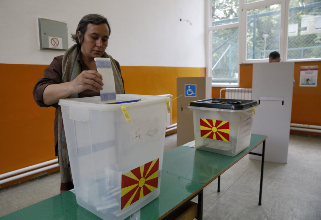 SEVERNA MAKEDONIJA: Zatvorena birališta,izašao dovoljan broj glasača za izbor predsednika