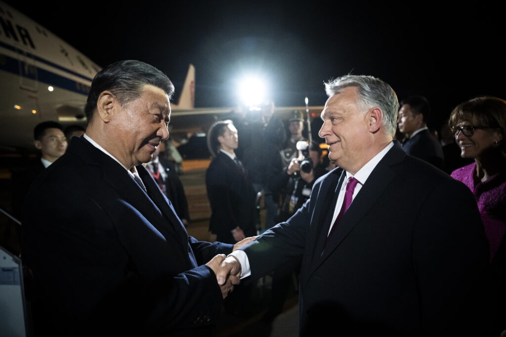 ORBAN SAGLASAN SA SIJEM: Mađarska podržava kineski mirovni plan za Ukrajinu