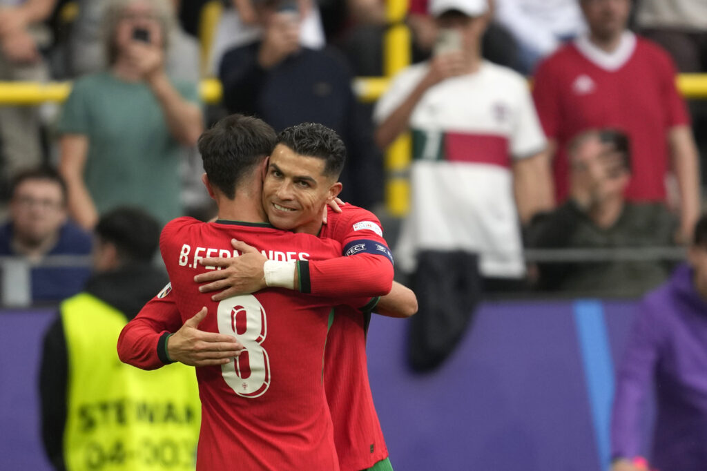 Portugal razbio Tursku za prvo mesto u grupi i plasman dalje, Ronaldova nesebičnost ostavila poseban utisak