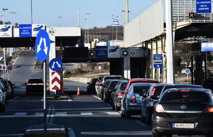 KOLAPS NA GRANIČNIM PRELAZIMA: Ne nazire se kraj