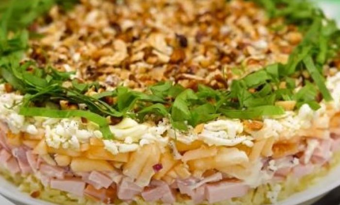 RECEPT ZA NAJBOLJU SLAVSKU SALATU: Salata Olimp je osvežavajuća i ujedno odlična kao predjelo