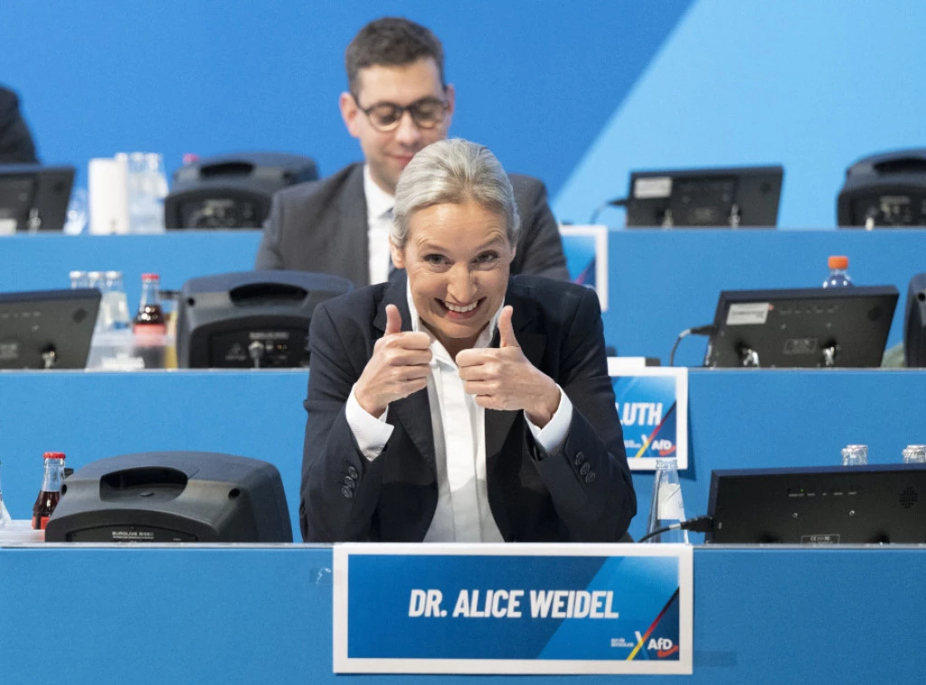 DONALD MASK RAZGOVARAO SA LIDERKOM AfD-a: Alis Vajdel imenovana za kandidata za kancelara