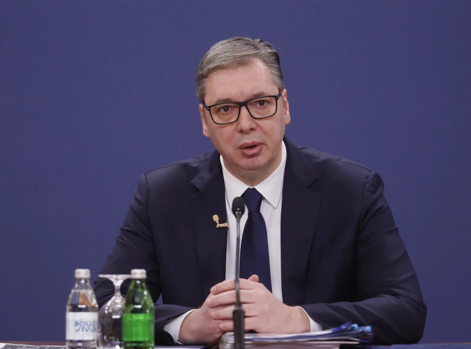 HITNA REKONSTRUKCIJA VLADE: Predsednik Vučić traži od Vučevića da zameni ministre