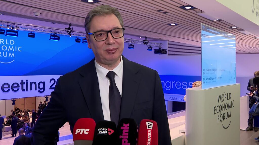 NAJSREĆNIJI SAM KADA KREĆEM PREMA NAŠOJ ZEMLJI: Predsednik Vučić iz Davosa se obratio građanima (VIDEO)