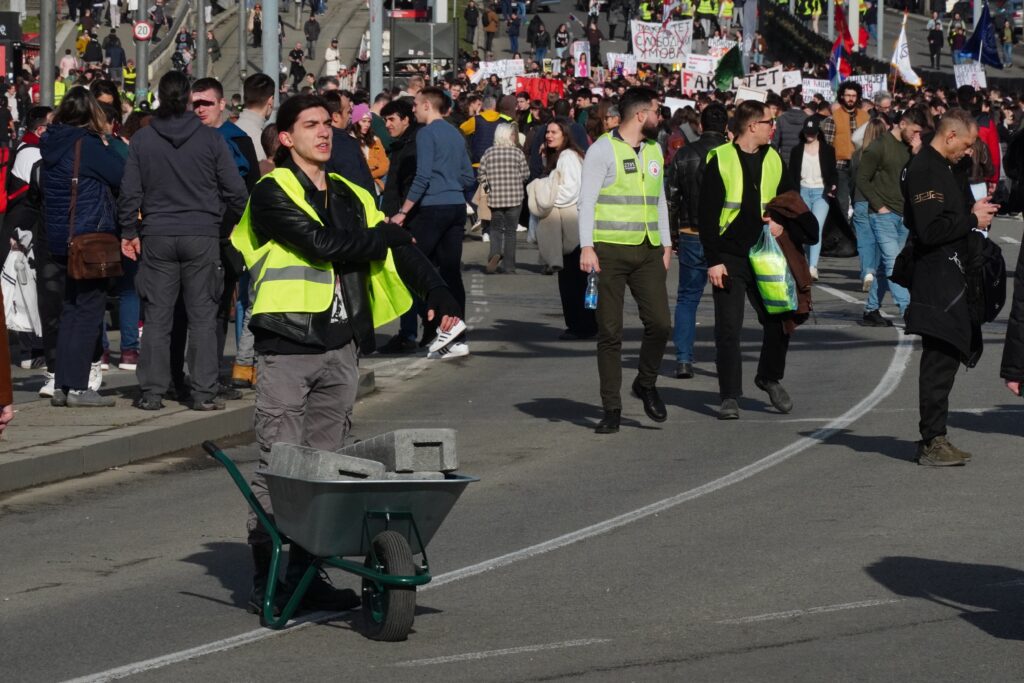 BLOKADA NA AUTOKOMANDI: Grad Beograd apeluje na građane!