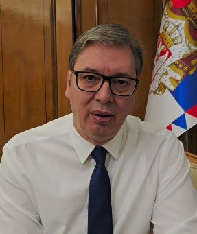 PREDSEDNIK ALEKSANDAR VUČIĆ POSLAO PORUKU GRAĐANIMA SRBIJE: Molim građane Srbije još jedanput da ne izazivaju i ne provociraju dodatne tenzije