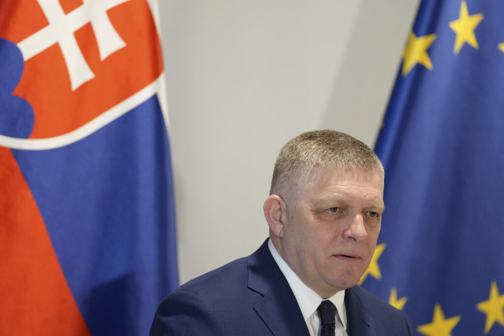 ROBERT FICO UPOZORAVA: Slovačka će preduzeti recipročne mere, ako Ukrajina ne promeni odluku o tranzitu gasa