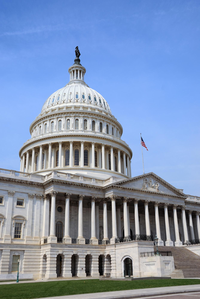 HOĆE LI SE UGASITI RAD FEDERALNE VLADE? Glasanje u američkom Senatu o državnom budžetu