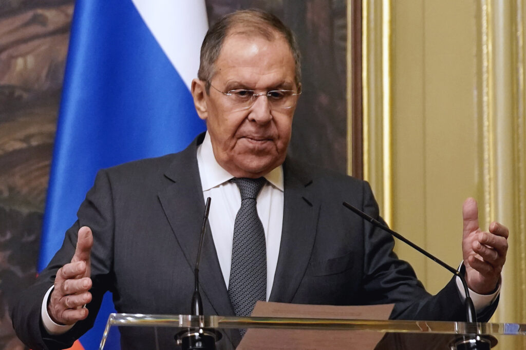 TO BI BILO MEŠANJE NATO-A U SUKOB PROTIV RUSIJE: Lavrov osuo paljbu po Makronu