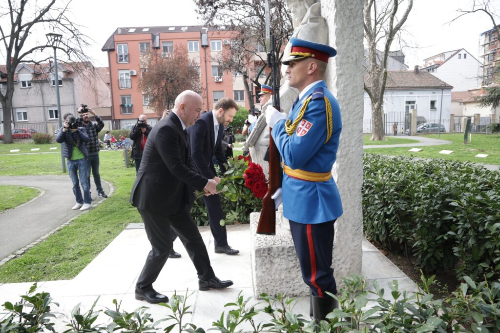 VEČNI POMEN OSLOBODIOCIMA BEOGRADA: Maksim Oreškin posetio Srbiju