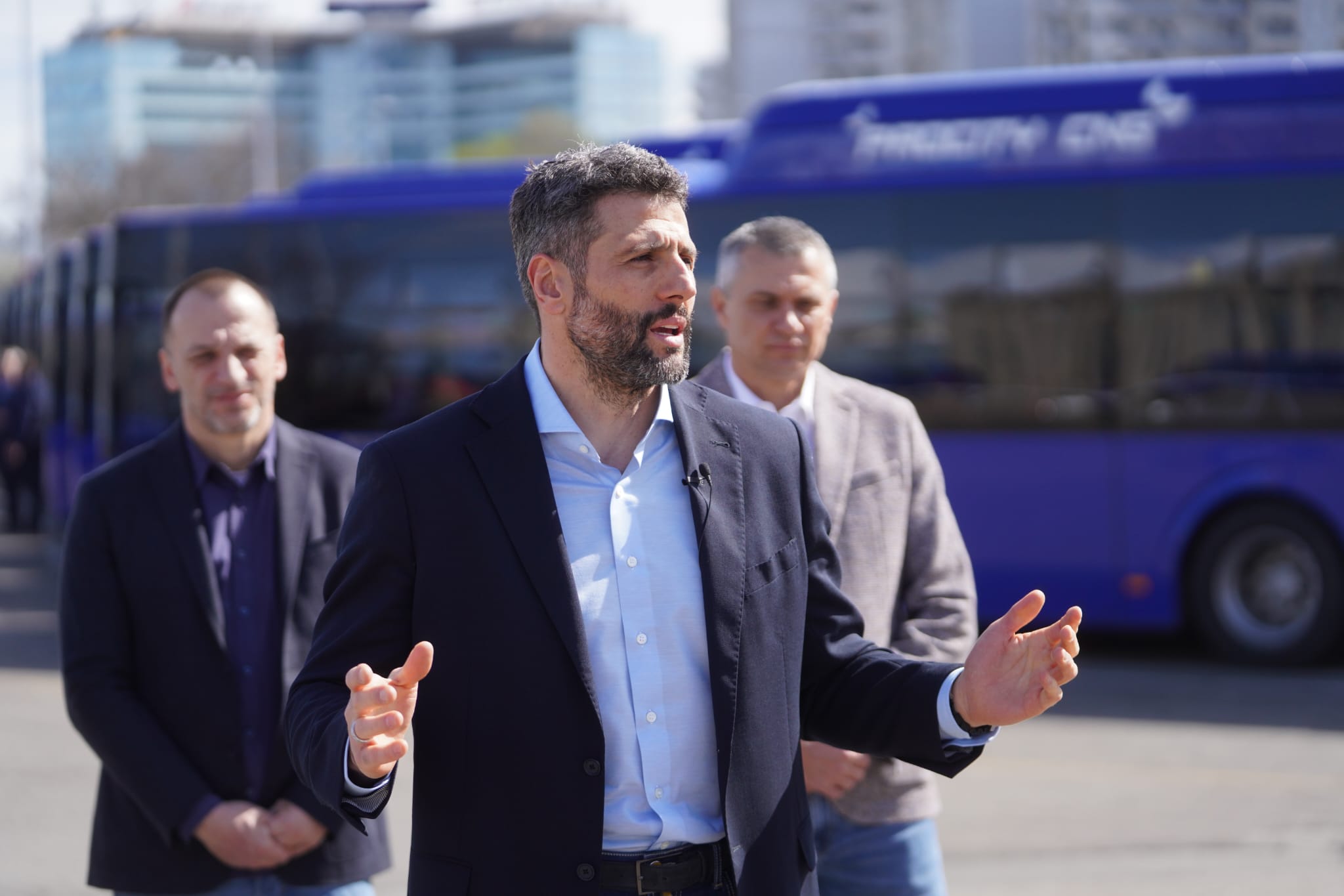 Aleksandar Šapić, plavi autobusi