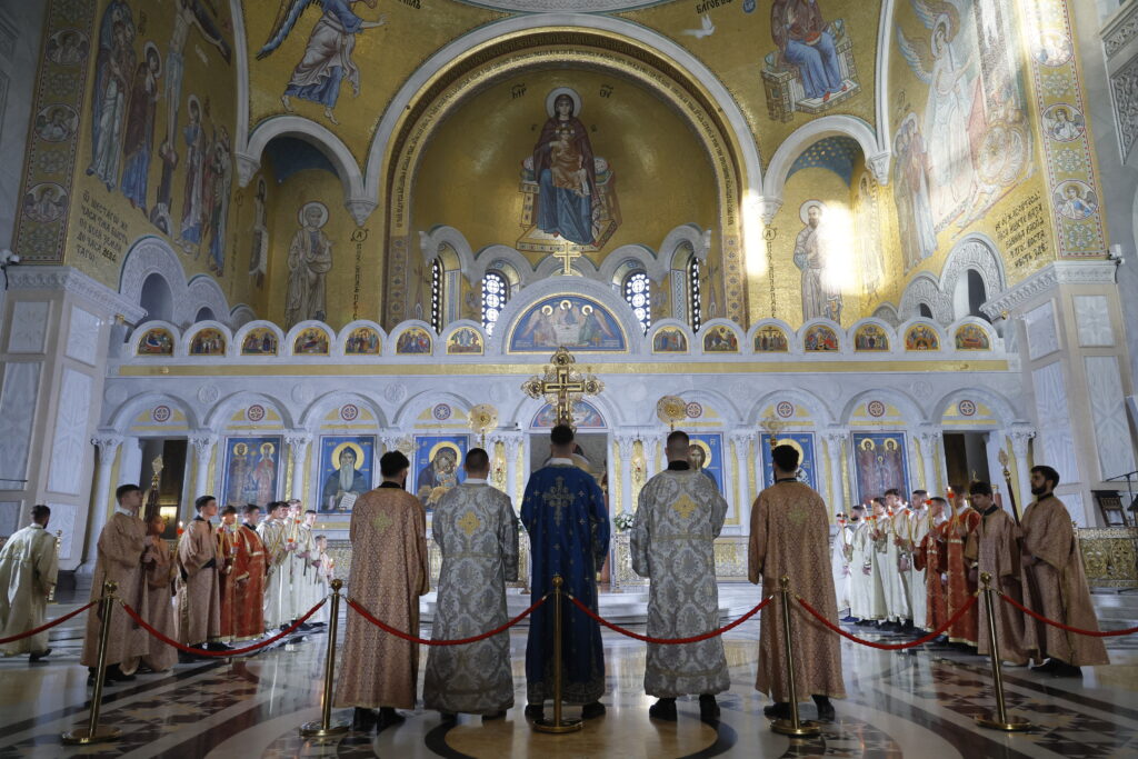 SVETAC KOGA SLAVIMO DVA PUTA GODIŠNJE: Apostol Jovan Bogoslov – omiljeni Hristov učenik