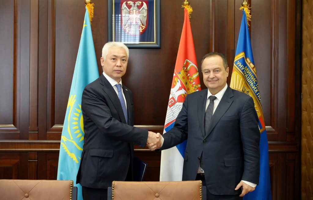 NAJZNAČAJNIJI PARTNER U OBLASTI CENTRALNE AZIJE: Ivica Dačić sastao sa ambasadorom Kazahstana