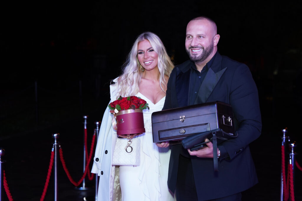 MORAMO DA NAĐEMO VREME ZA NAS DVOJE: Dado Polumenta i Ivona na putovanju bez dece