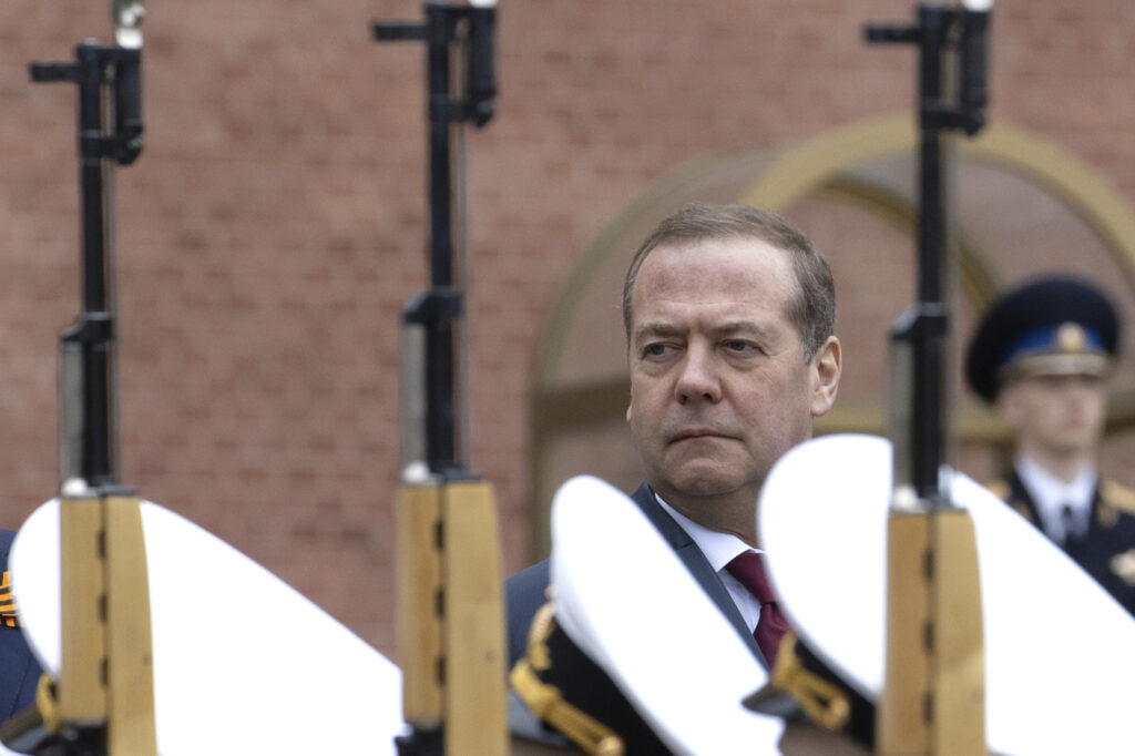 A ŠTA AKO RUSIJA NE GARANTUJE BEZBEDNOST VAMA: Medvedev podsetio Zelenskog na pretnje